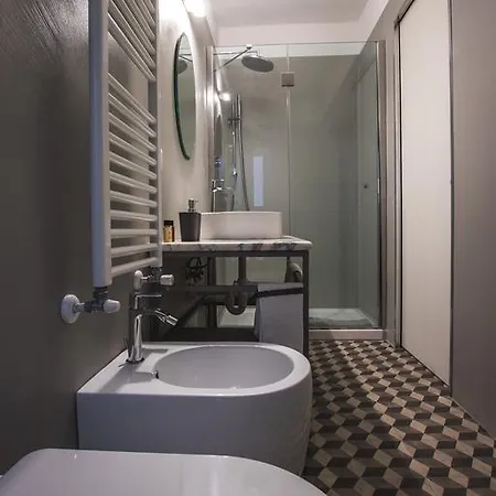 3 Guest house